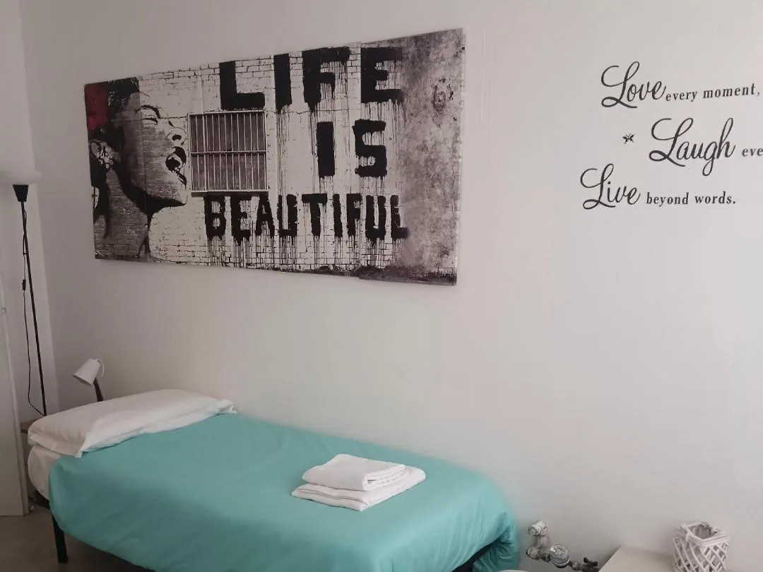 Banksy'S House In Rome Intero Appartamento Apartment